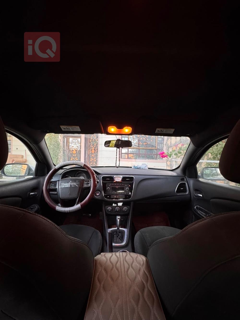 Chrysler 200